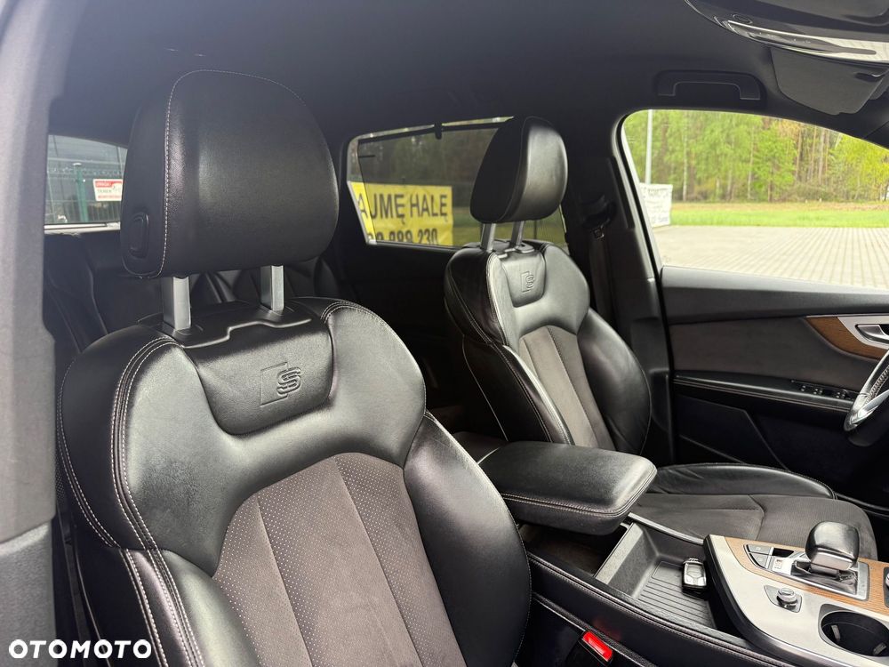 Audi SQ7 - 28