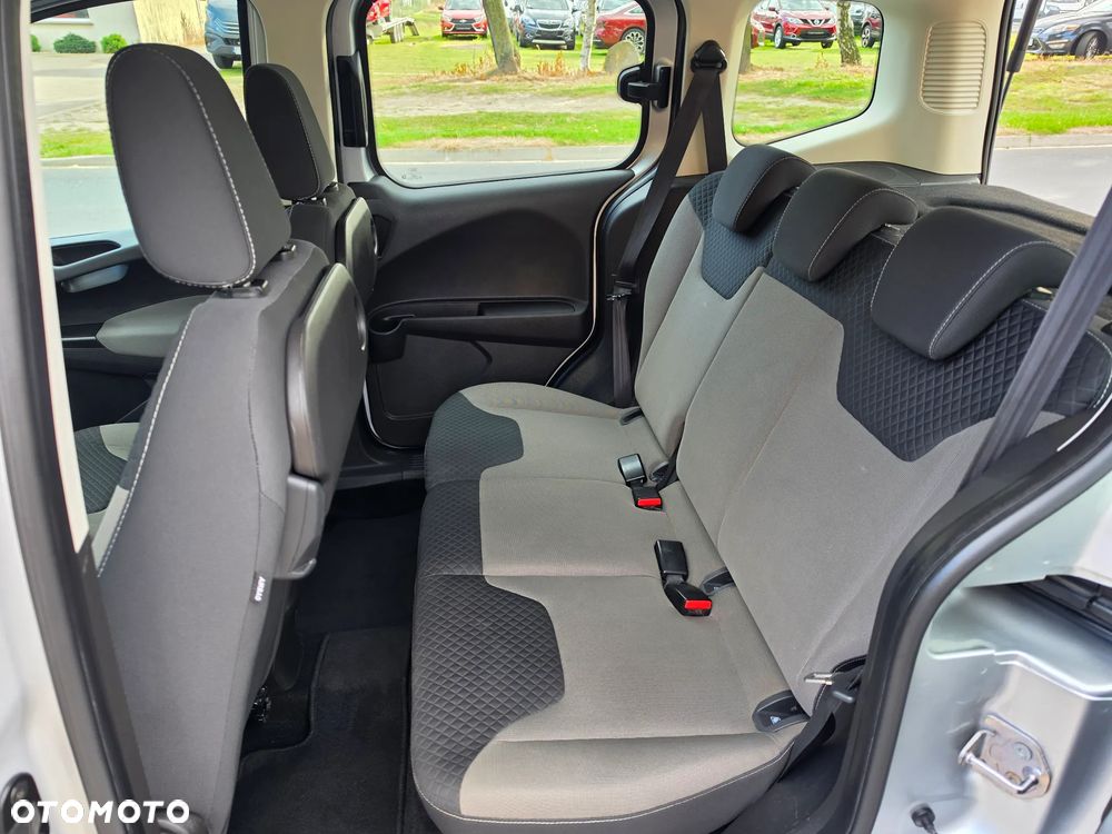 Ford Tourneo Courier 1.5 TDCi Trend - 7