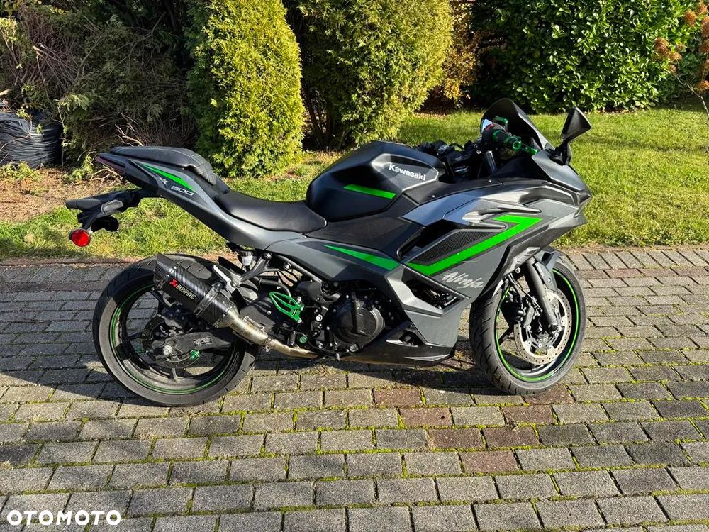 Kawasaki Ninja - 5