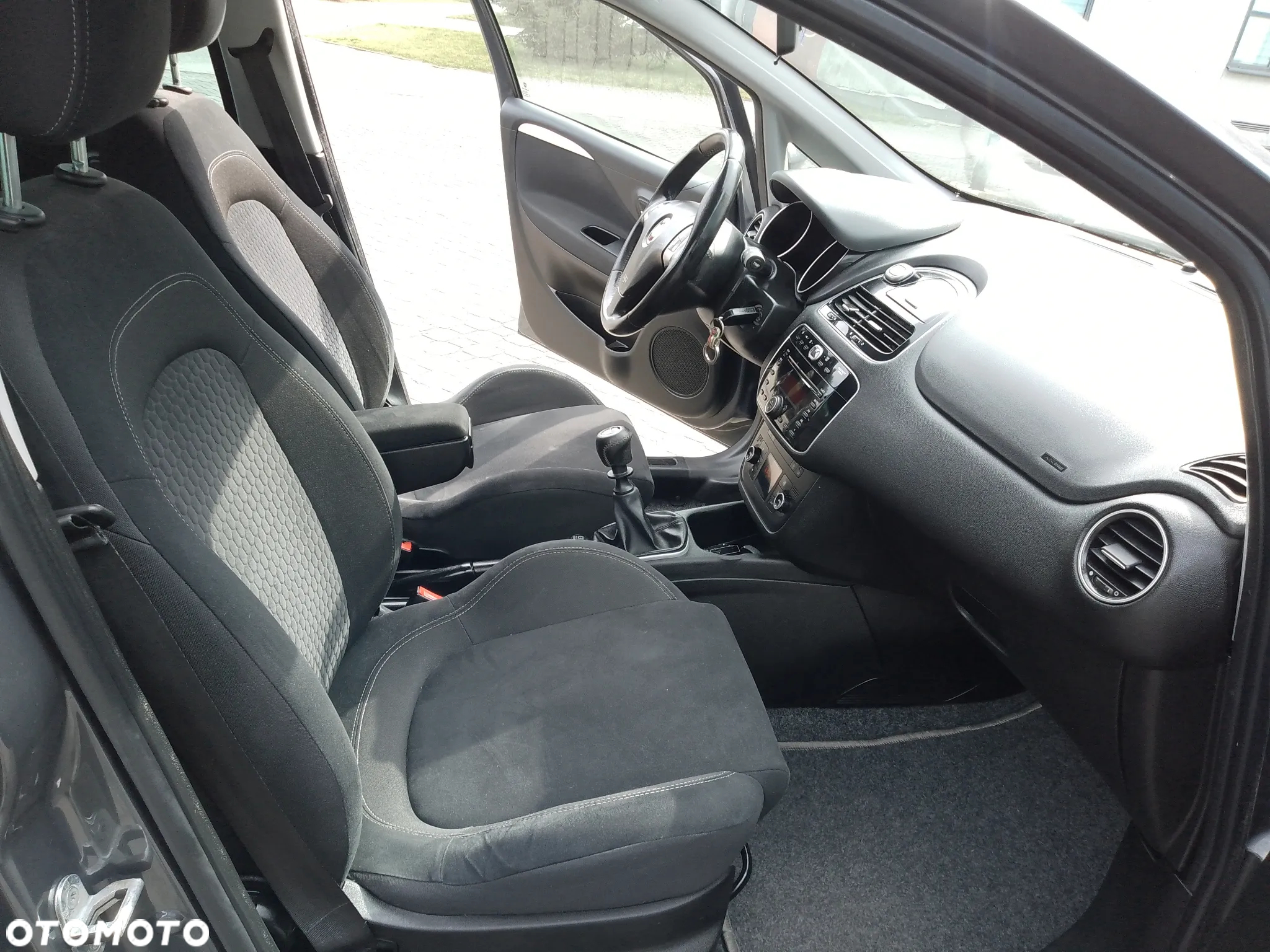 Fiat Punto 1.4 Easy Pakiet Easy Plus S&S - 15