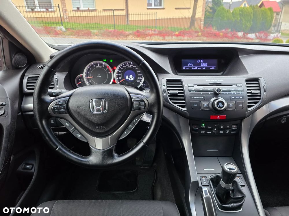 Honda Accord 2.0 Elegance Advantage - 22