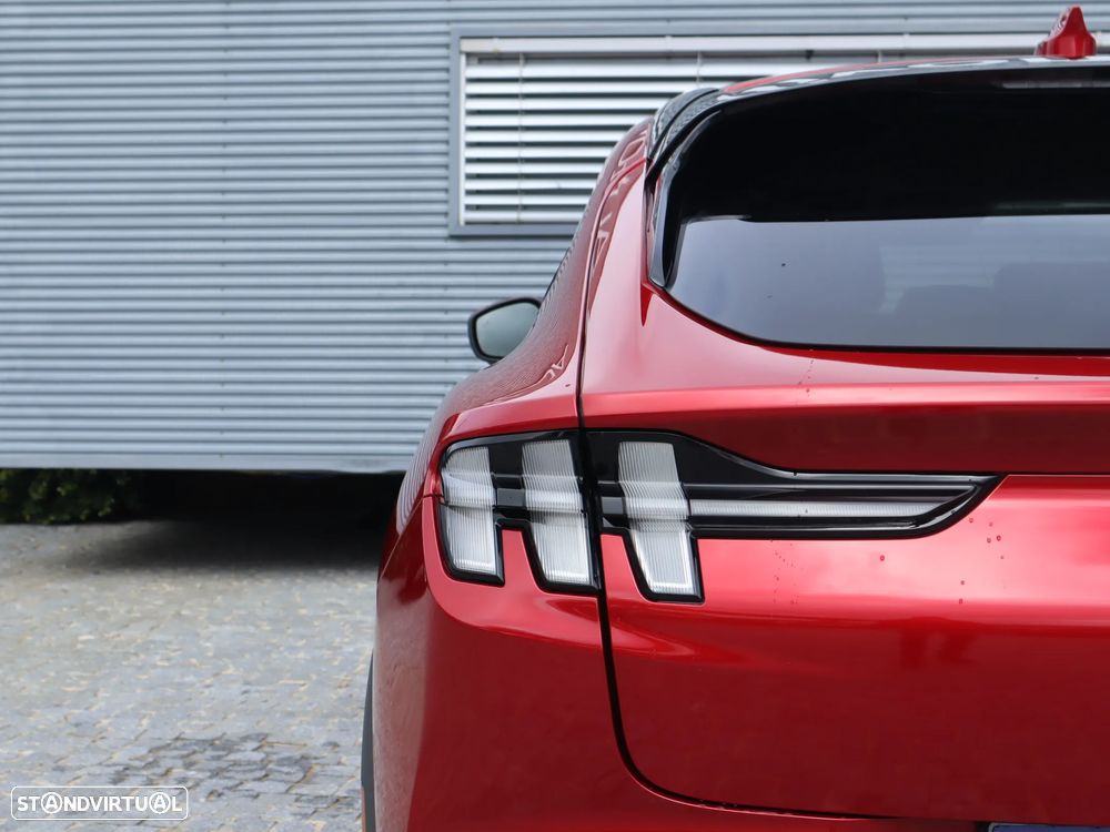 Ford Mustang Mach-E 75.7 kWh Base - 15