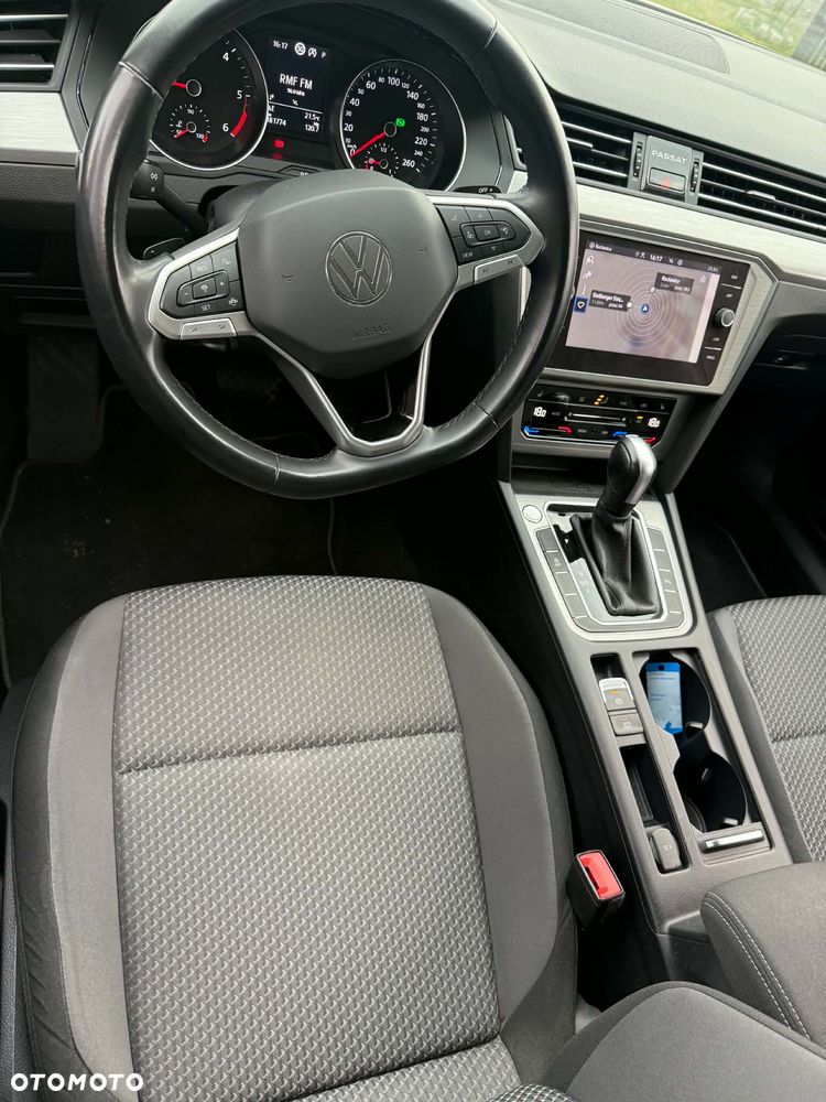Volkswagen Passat 2.0 TDI SCR Style DSG - 10
