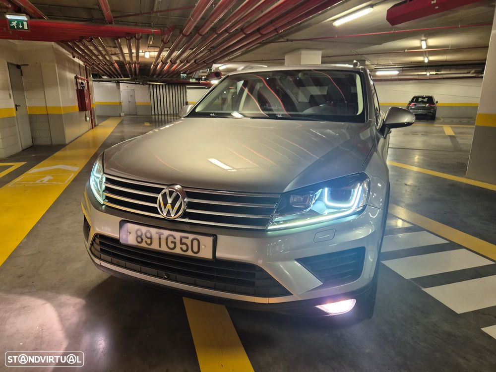 VW Touareg 3.0 TDI V6 Executive Edition - 4