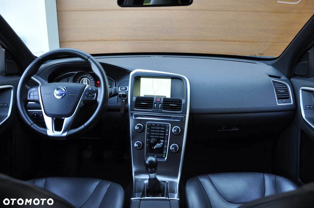 Volvo XC 60 - 22