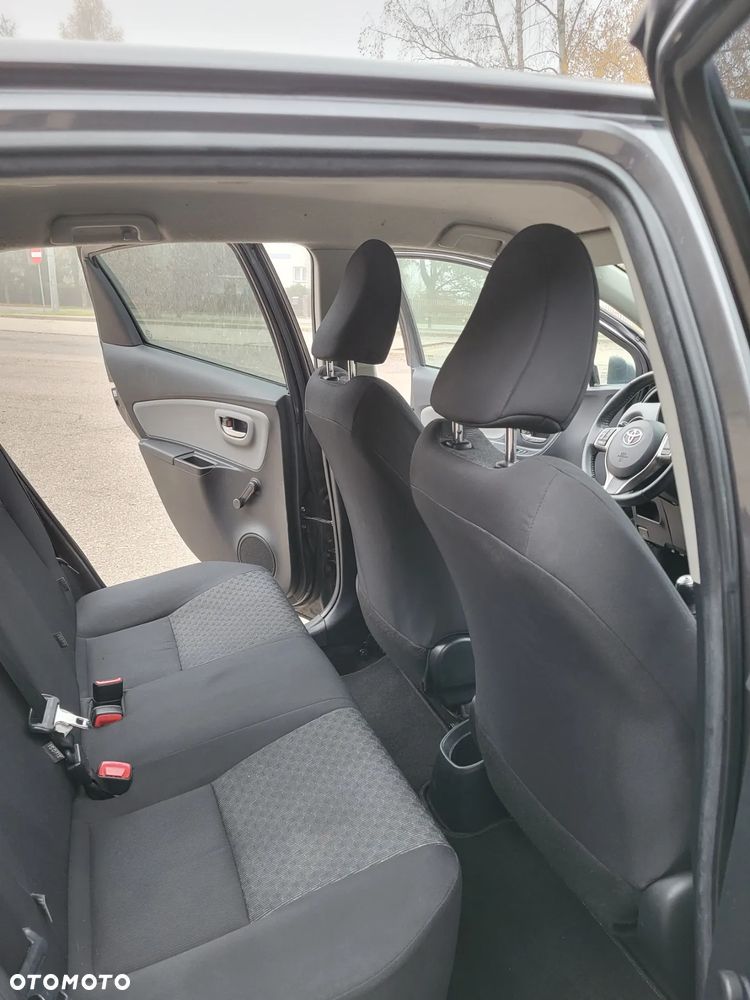 Toyota Yaris 1.0 Luna - 14