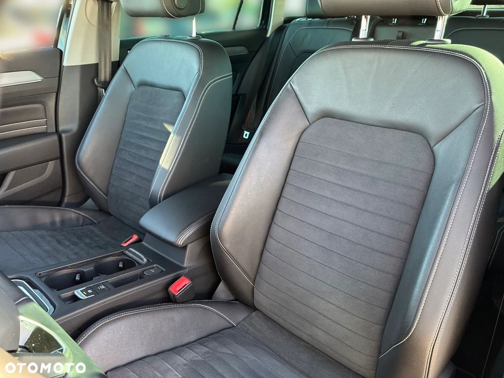 Volkswagen Passat 2.0 TDI SCR Style DSG - 18
