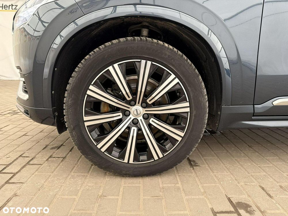 Volvo XC 90 - 21