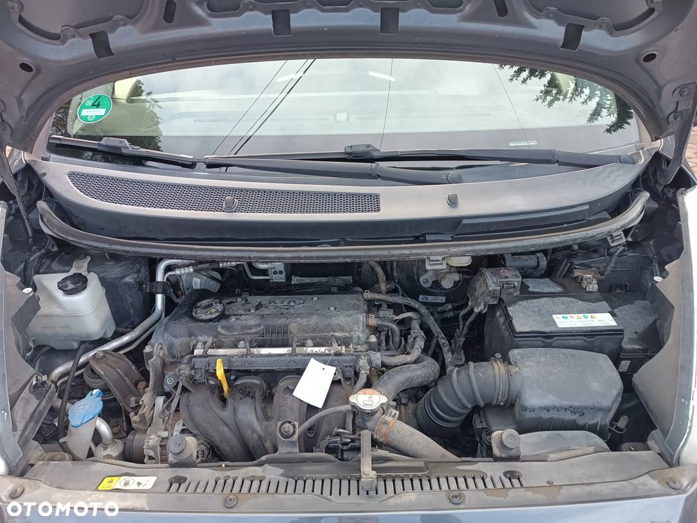 Kia Venga 1.4 L - 33