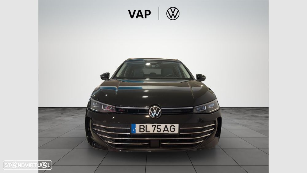 VW Passat Variant 2.0 TDI Business DSG - 6