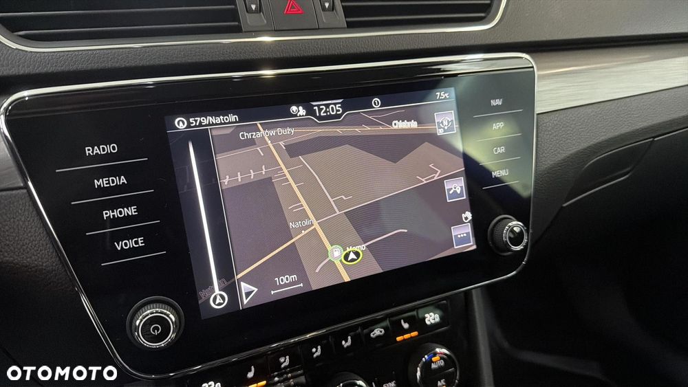 Skoda Superb 2.0 TDI SCR Style DSG - 29