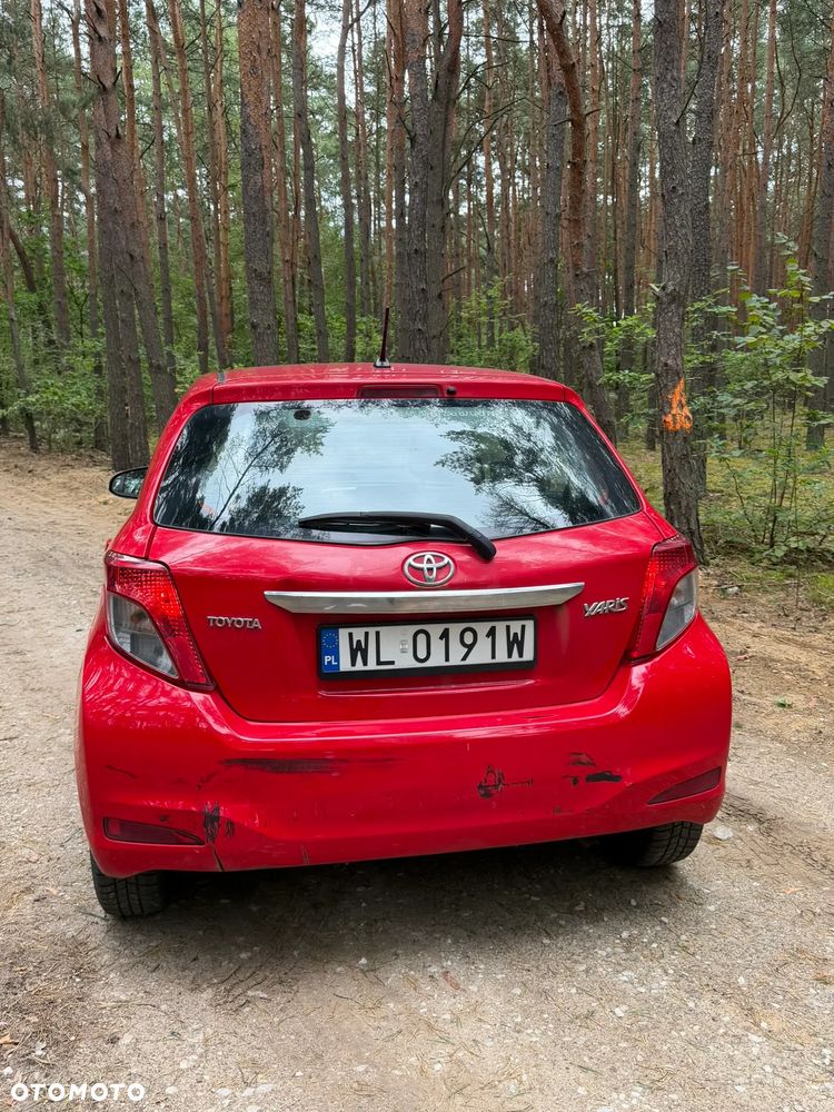 Toyota Yaris 1.0 Active - 11