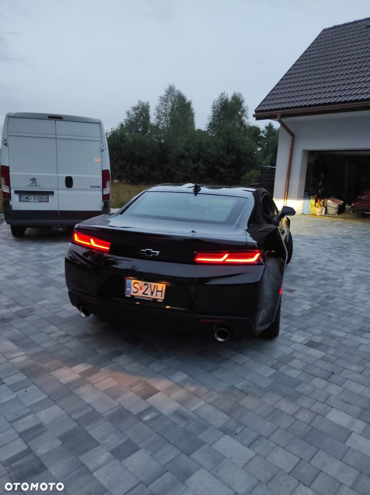 Chevrolet Camaro 2.0 - 8
