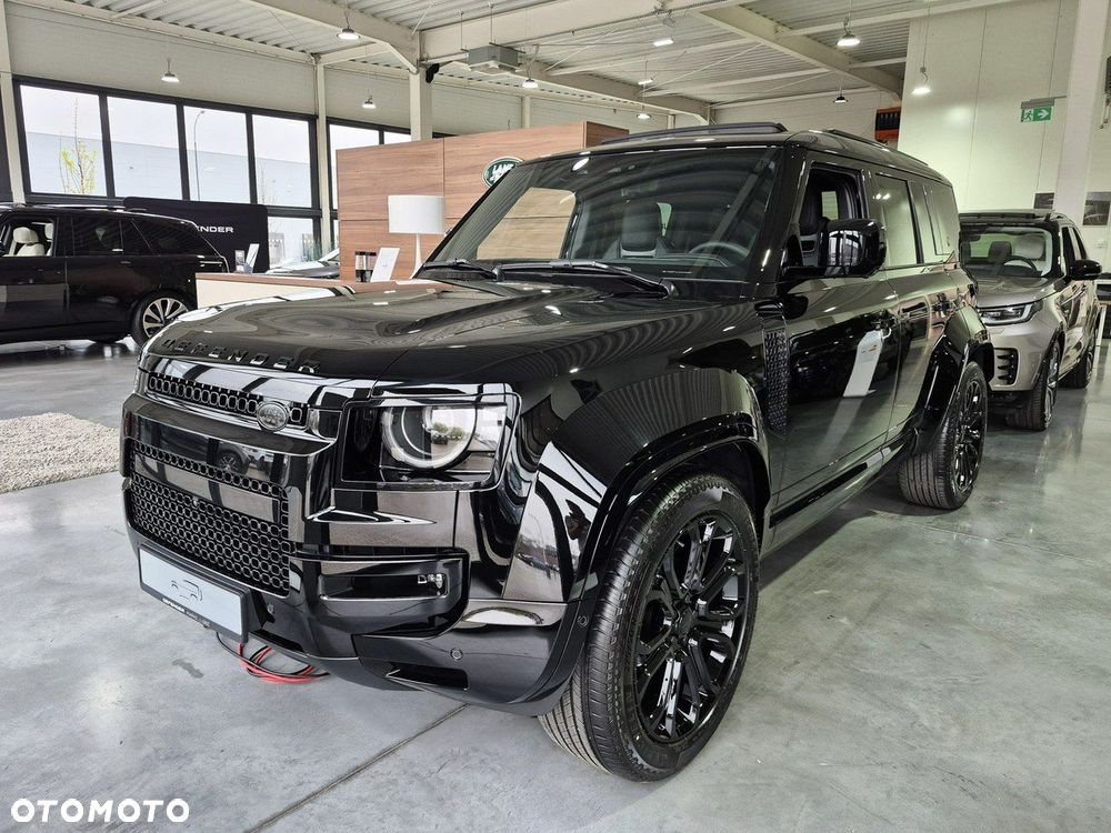 Land Rover Defender - 3