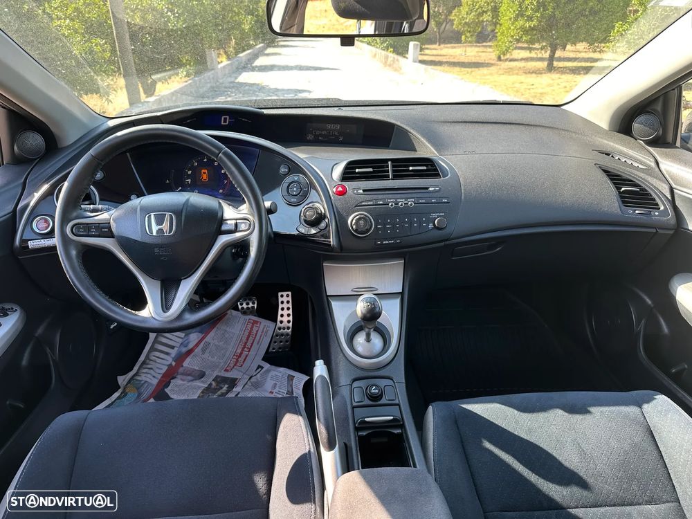 Honda Civic 1.4 Comfort - 14