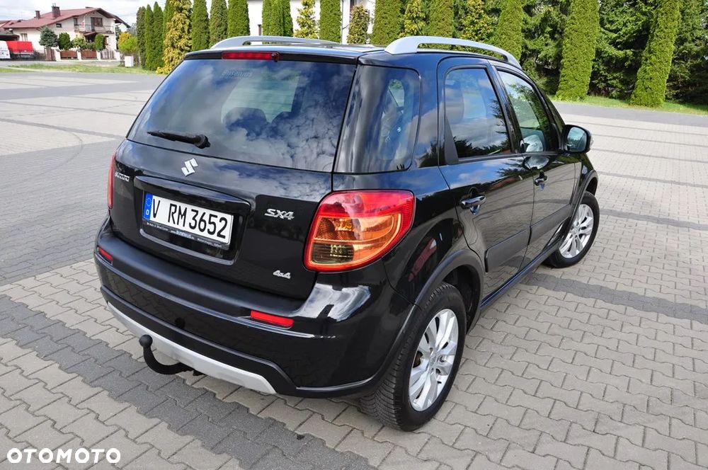 Suzuki SX4 1.6 Comfort Plus 4WD - 17