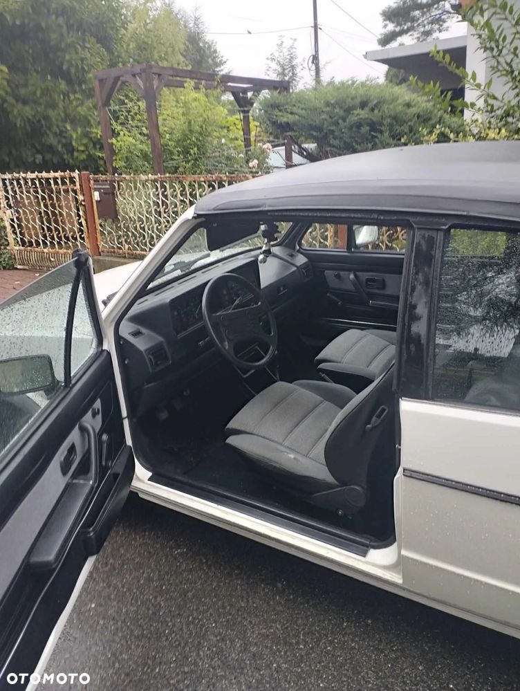 Volkswagen Golf Cabriolet 1.8 GLI - 8
