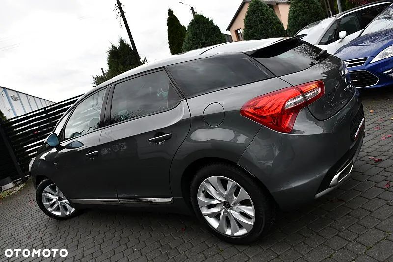 Citroën DS5 ver-2-0-hybrid4-sportchic - 3