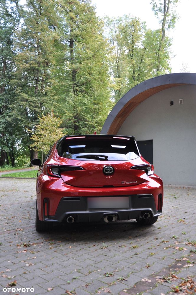 Toyota Corolla - 10