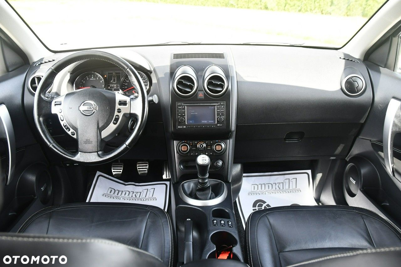 Nissan Qashqai+2 - 23
