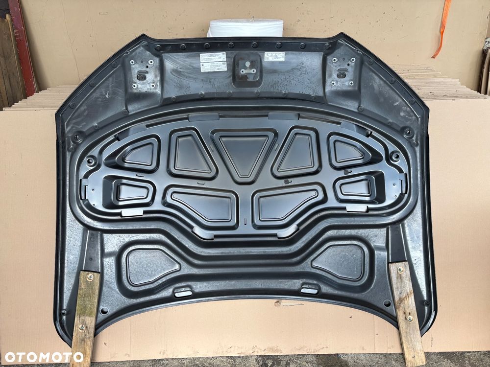 Audi  A8 D4 4H0 2011-2014 Maska silnika - 2