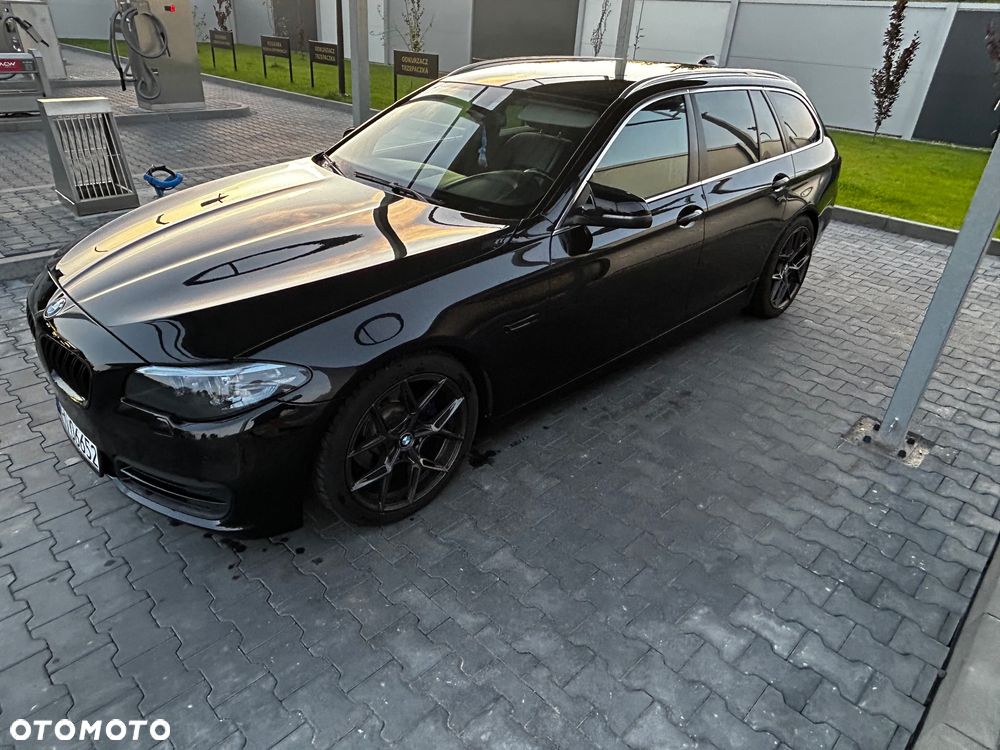 BMW Seria 5 520d xDrive - 18
