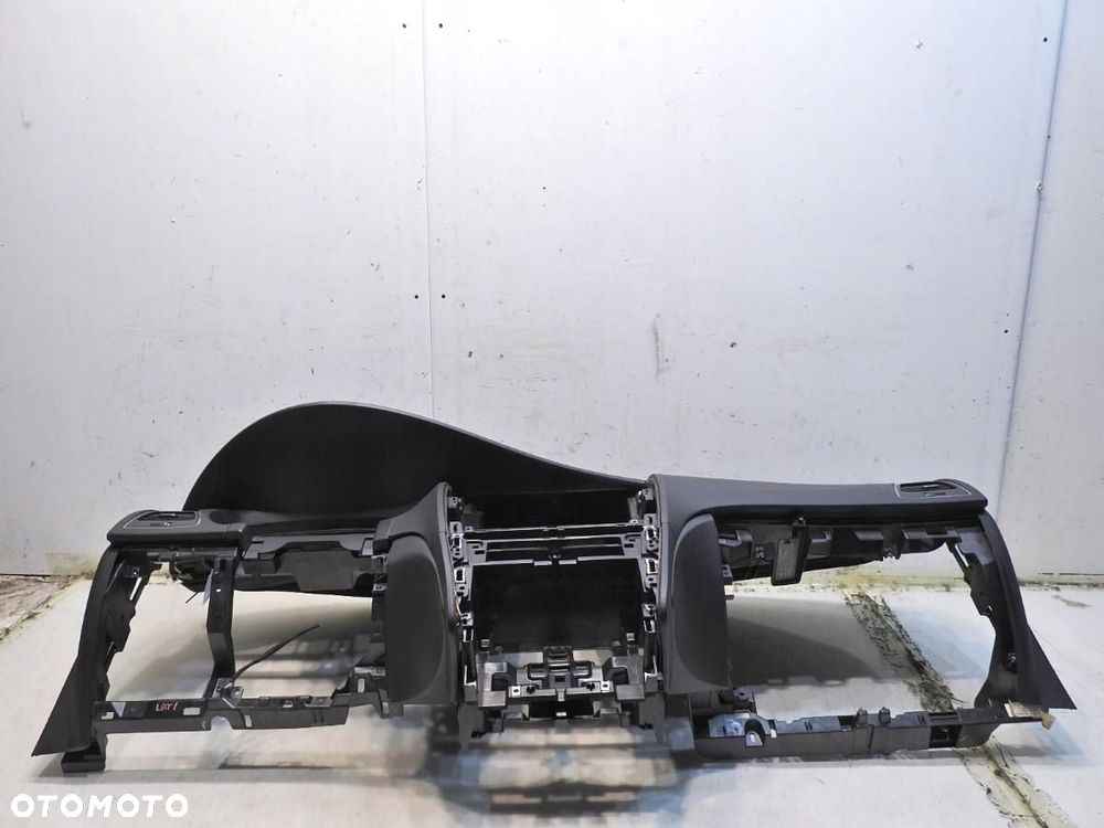 DESKA ROZDZIELCZA KONSOLA RENAULT LATITUDE 681000072R - 3