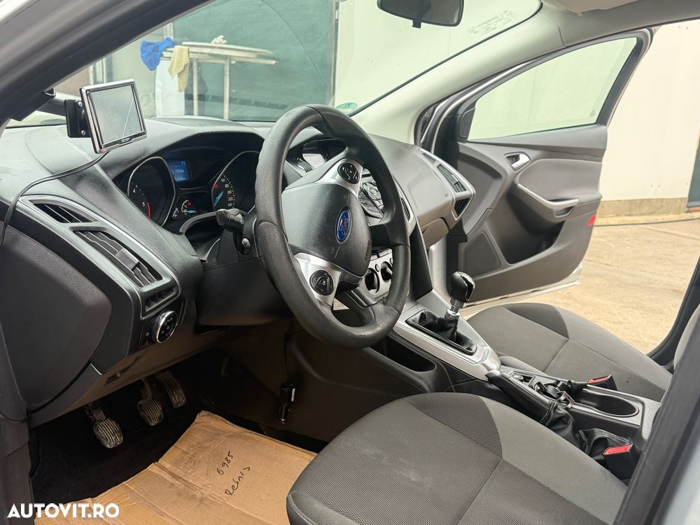 Ford Focus - 5