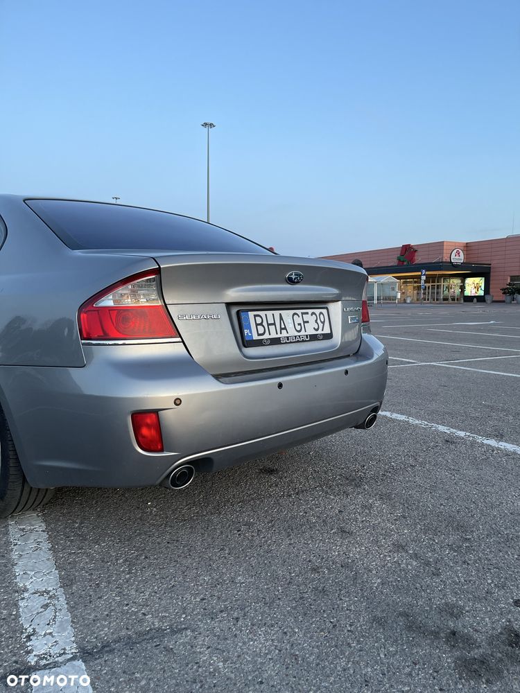 Subaru Legacy - 4