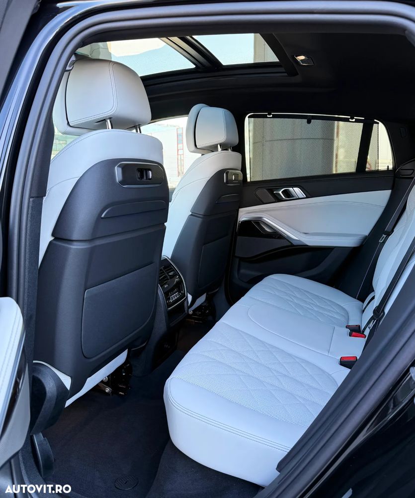 BMW X6 xDrive30d - 11