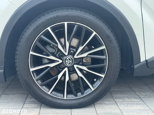 Toyota C-HR - 38