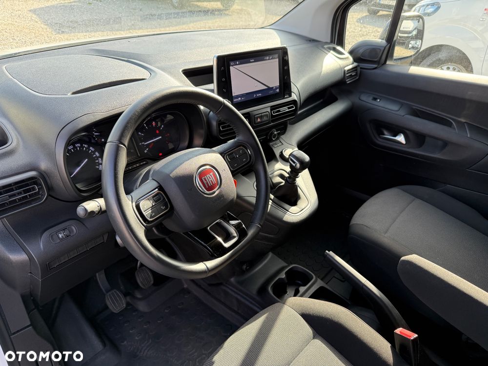 Fiat DOBLO/1,5 diesel 102KM/Manual/Klima/Kamera/Navi/PDC/tylko 21tkm - 17