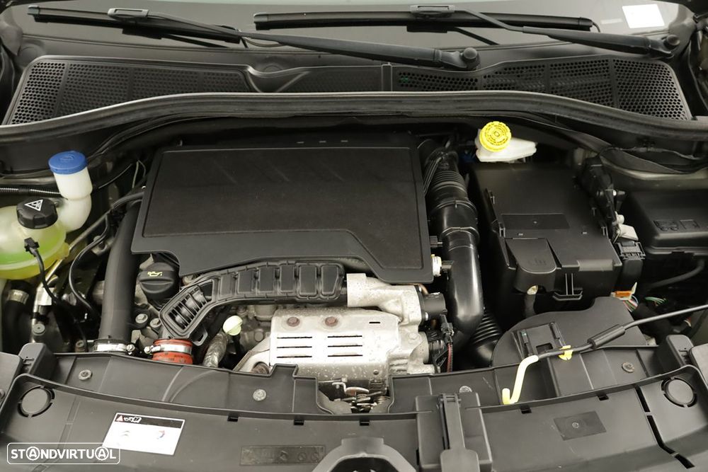 Citroën C4 Cactus 1.2 PureTech Shine EAT6 - 23