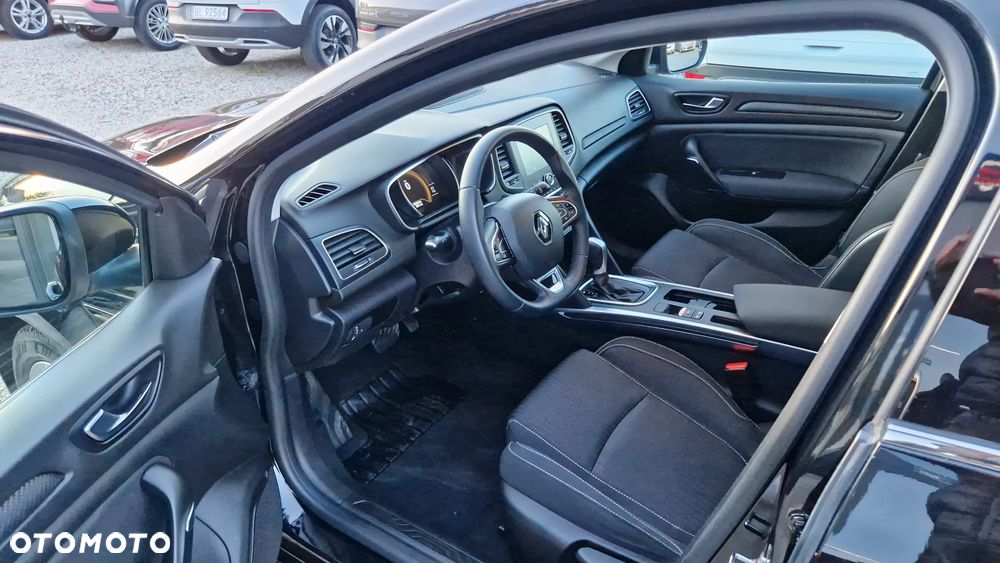 Renault Megane BLUE dCi 115 EDC BUSINESS EDITION - 11