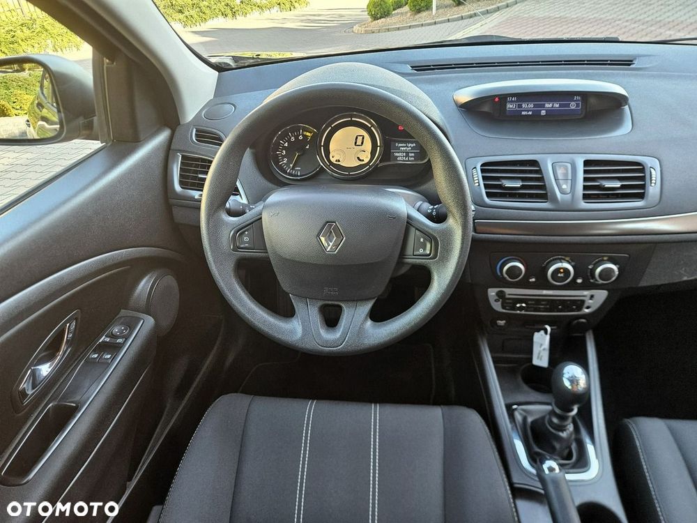 Renault Megane 1.6 16V 110 Authentique - 25