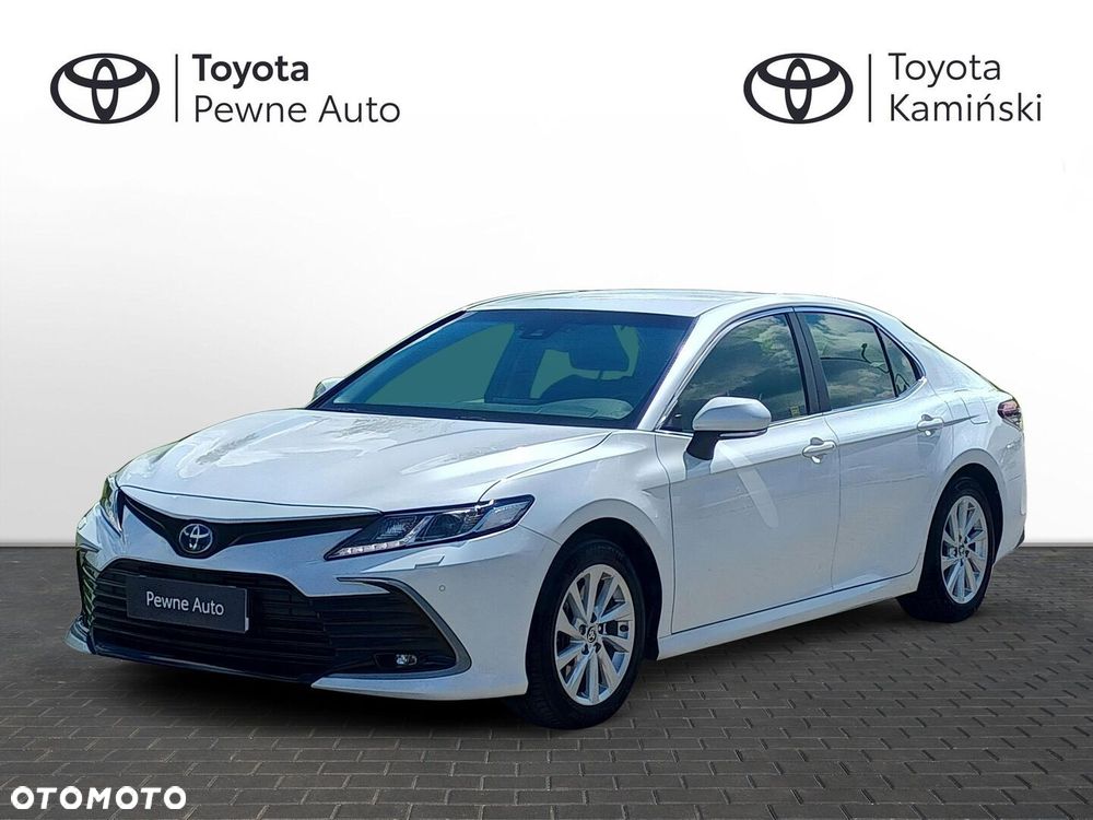 Toyota Camry 2.5 Hybrid Comfort CVT - 1
