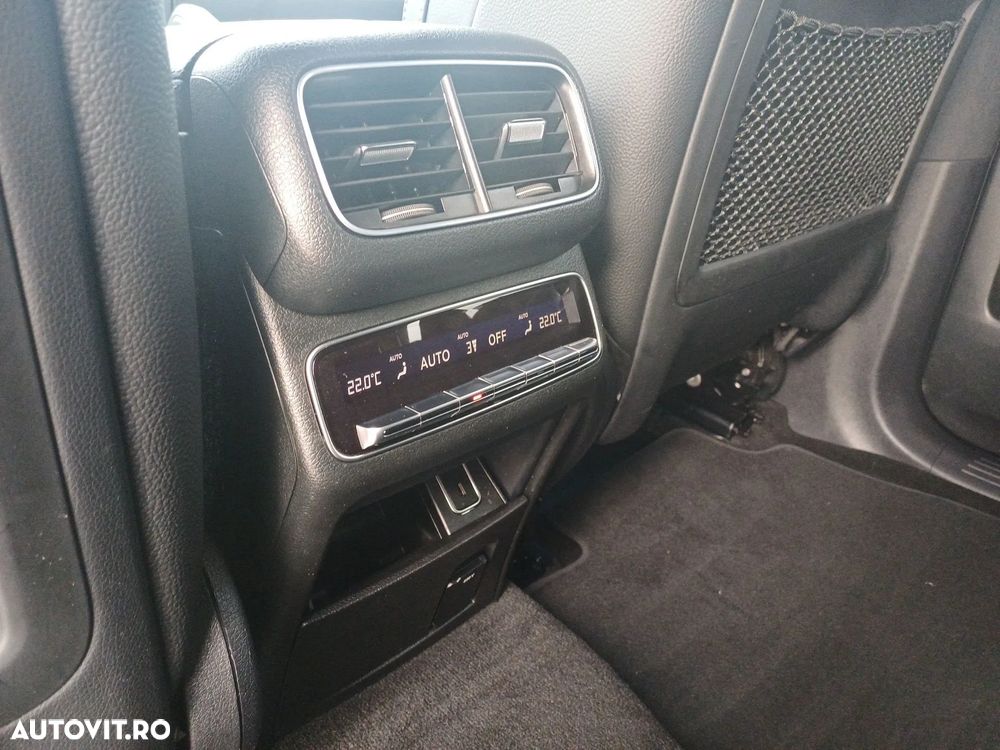 Mercedes-Benz GLE 300 d 4Matic 9G-TRONIC AMG Line - 21