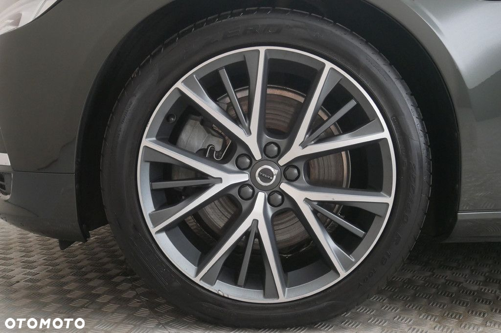 Volvo V90 - 14