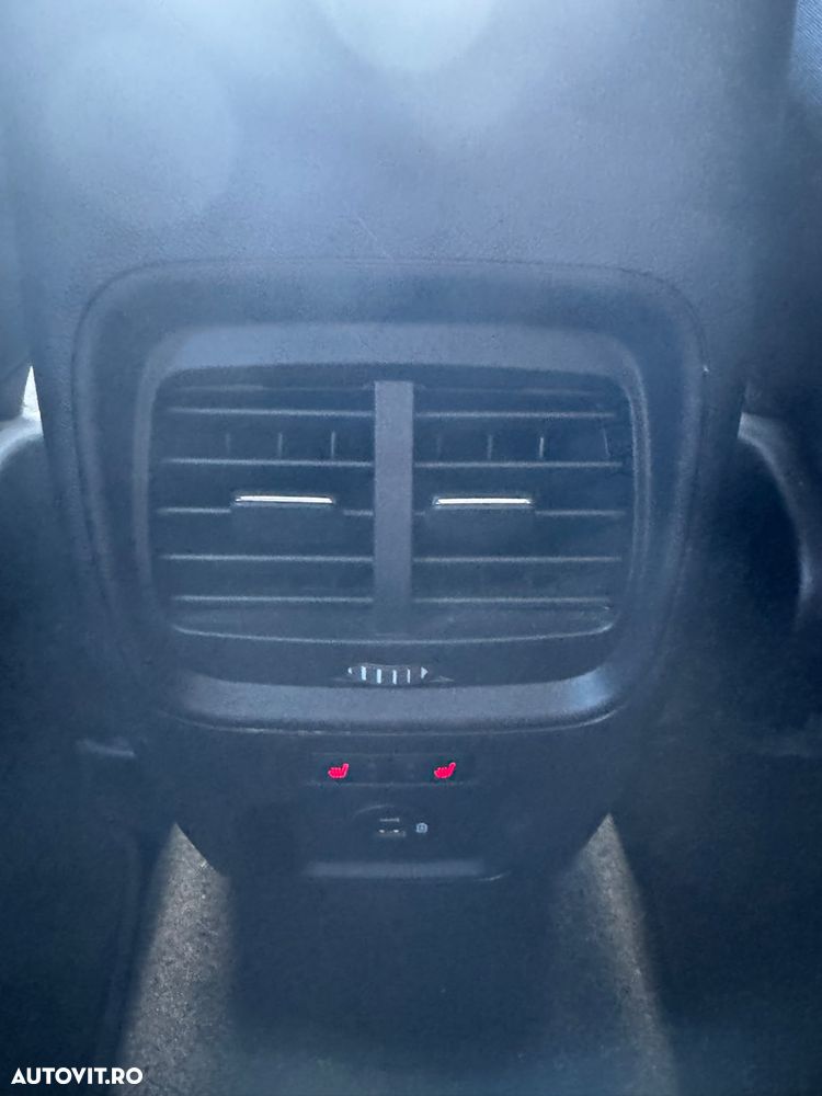 Ford Kuga 1.5 EcoBoost FWD Titanium - 34