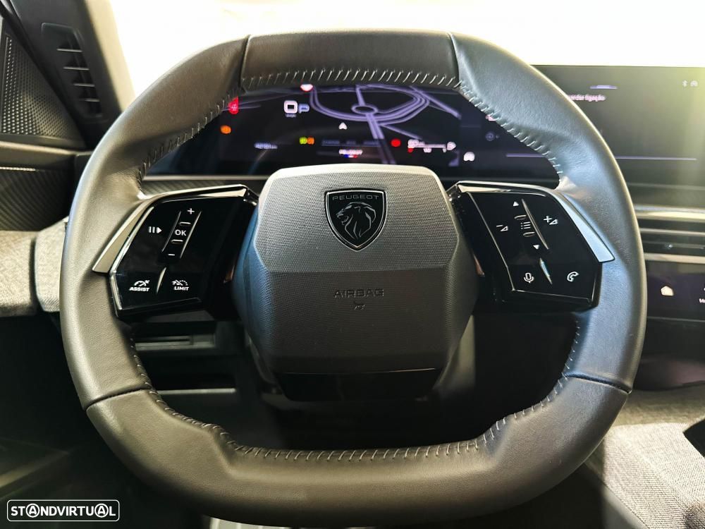 Peugeot 5008 1.2 Hybrid Allure Pack e-DCS6 - 42