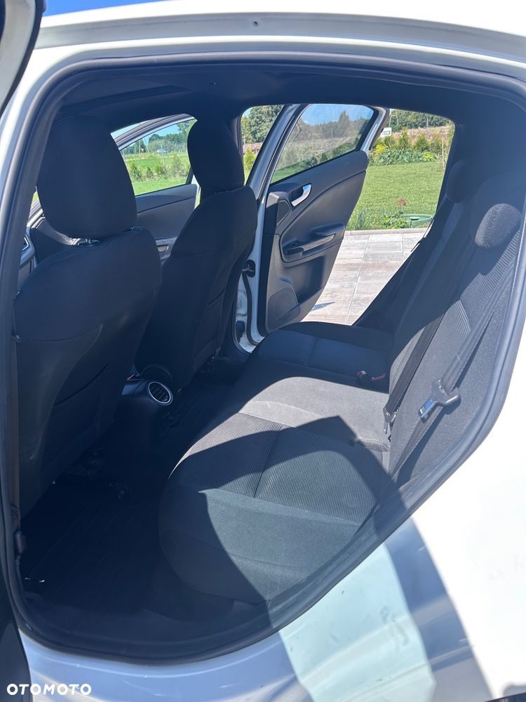 Alfa Romeo Giulietta 1.6 JTDM Distinctive - 12