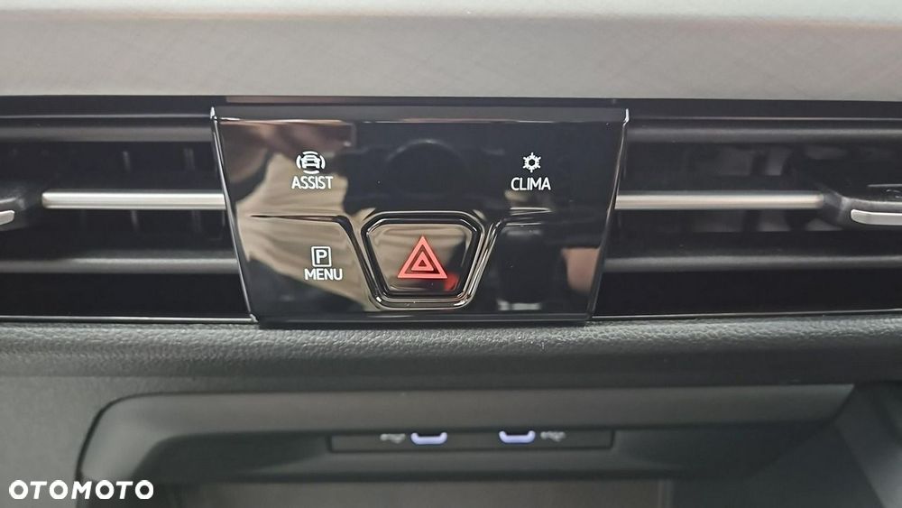 Volkswagen Golf - 20