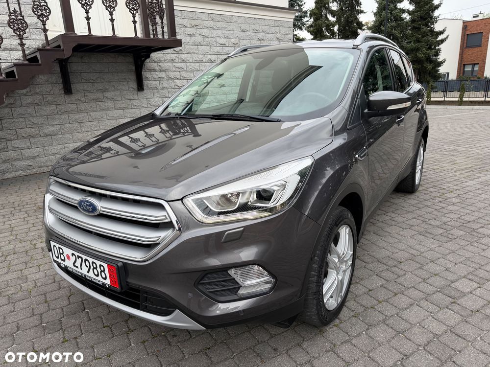 Ford Kuga 1.5 EcoBoost 2x4 Business Edition - 1