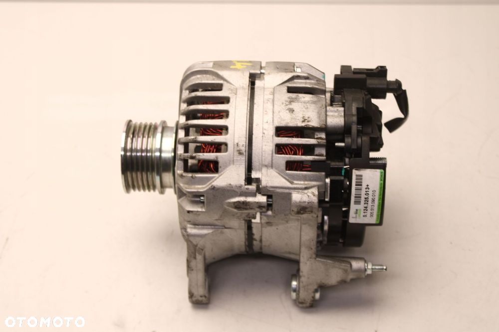 skoda fabia ii 1.4 tdi 07r- alternator 037903025m 0124325013 - 3