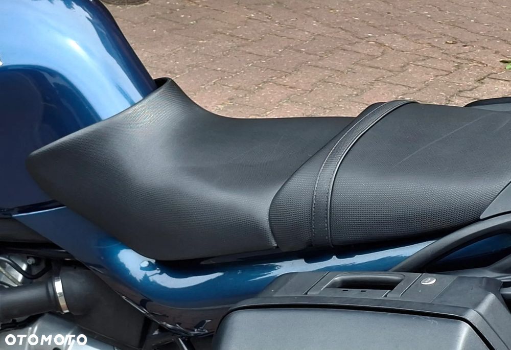 BMW R - 2