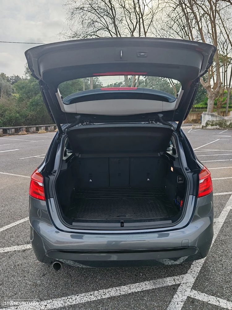 BMW 216 Active Tourer d Line Sport - 11