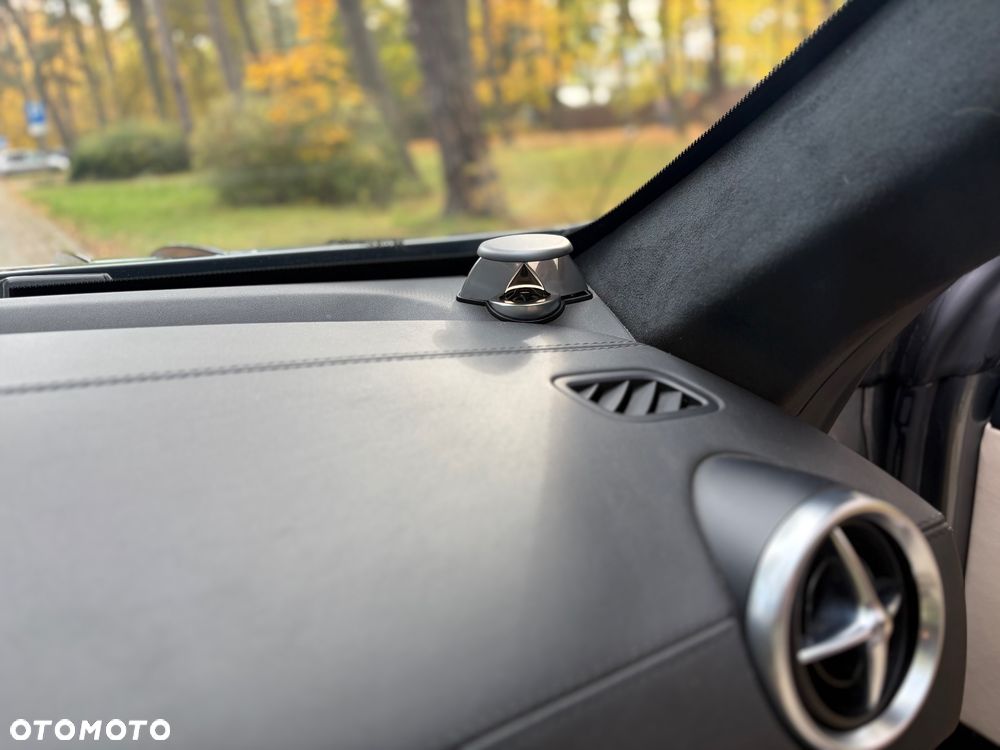 Mercedes-Benz SL 500 - 18