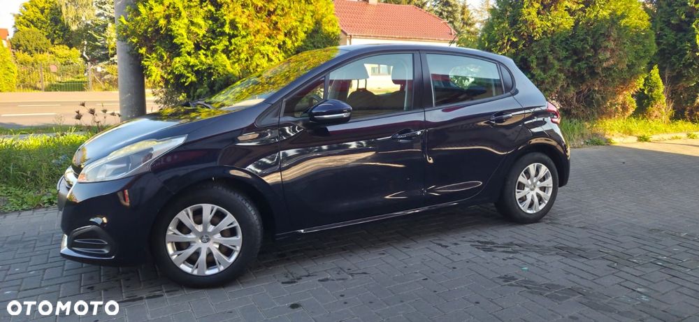 Peugeot 208 1.2 PureTech GPF Signature S&S - 14