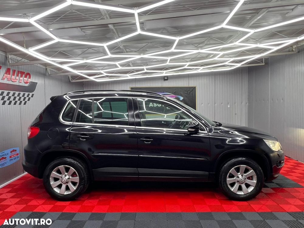 Volkswagen Tiguan - 21