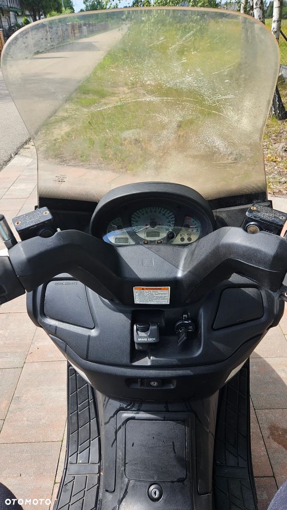 Suzuki Burgman - 3